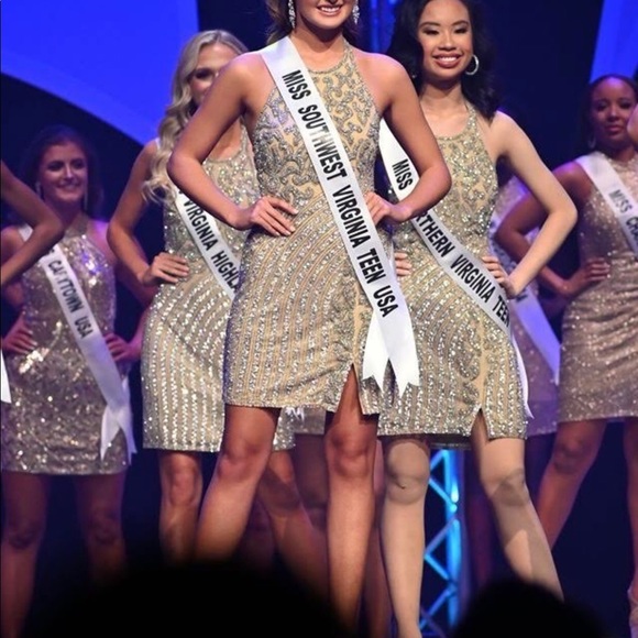 Sherri Hill size 2 gold cocktail dress - Picture 3 of 3